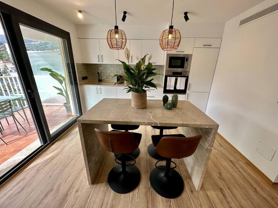 Moderno Y Acogedor Apartamento Con Terraza “ Llebeig” Sóller Eksteriør billede