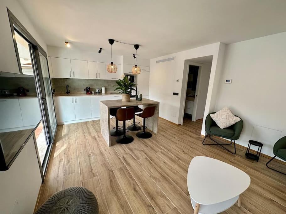 Moderno Y Acogedor Apartamento Con Terraza “ Llebeig” Sóller Eksteriør billede